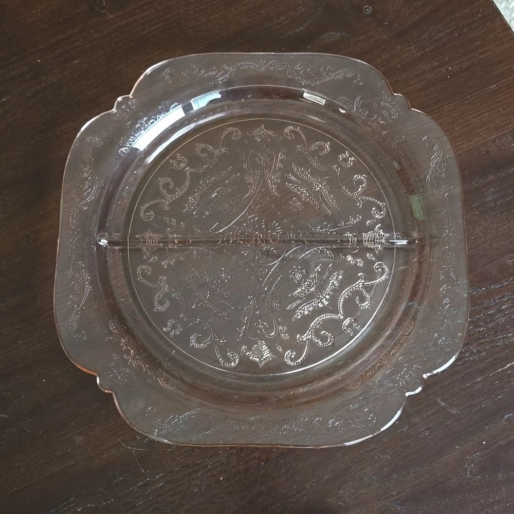 Federal Glass Madrid Pink Divided Plate